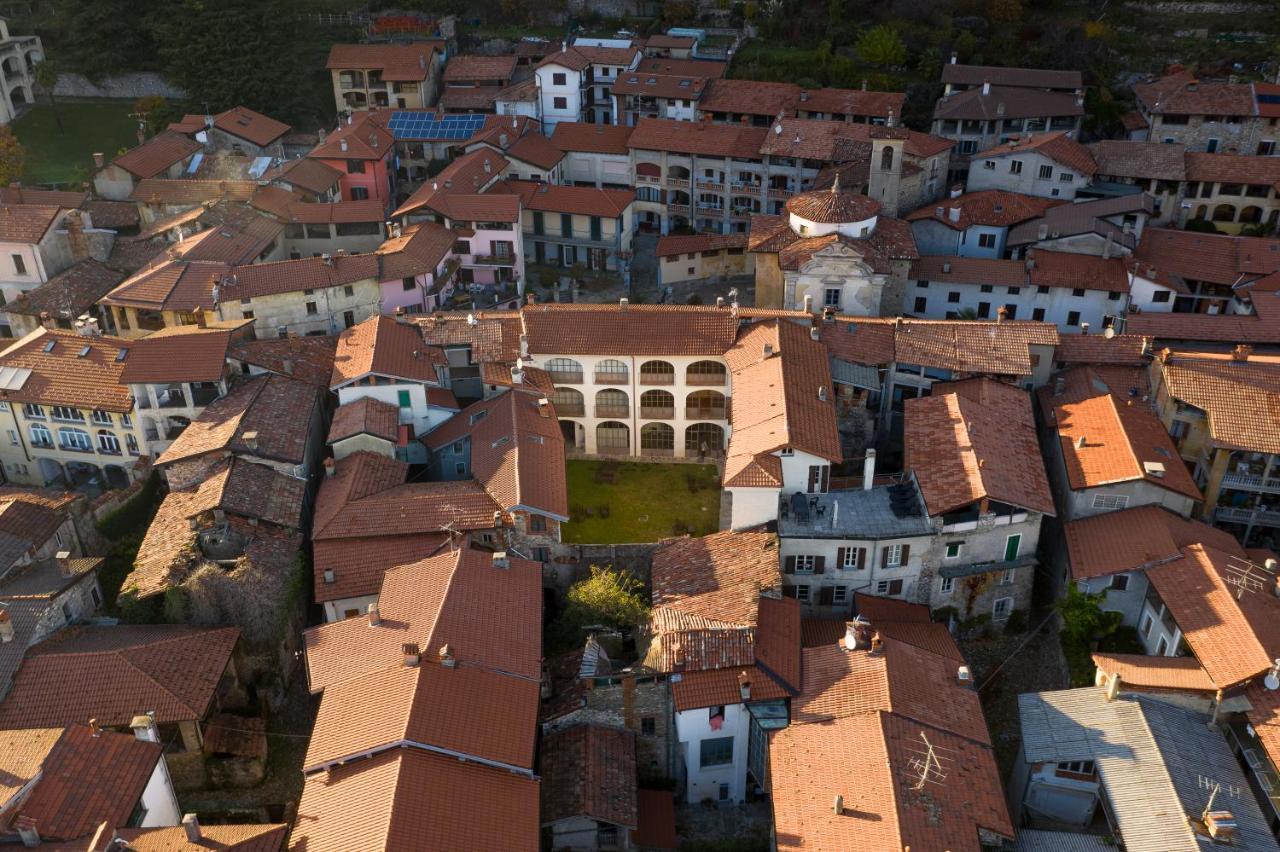 דירות Castello Cabiaglio Palazzo Mia By Icasamia It מראה חיצוני תמונה