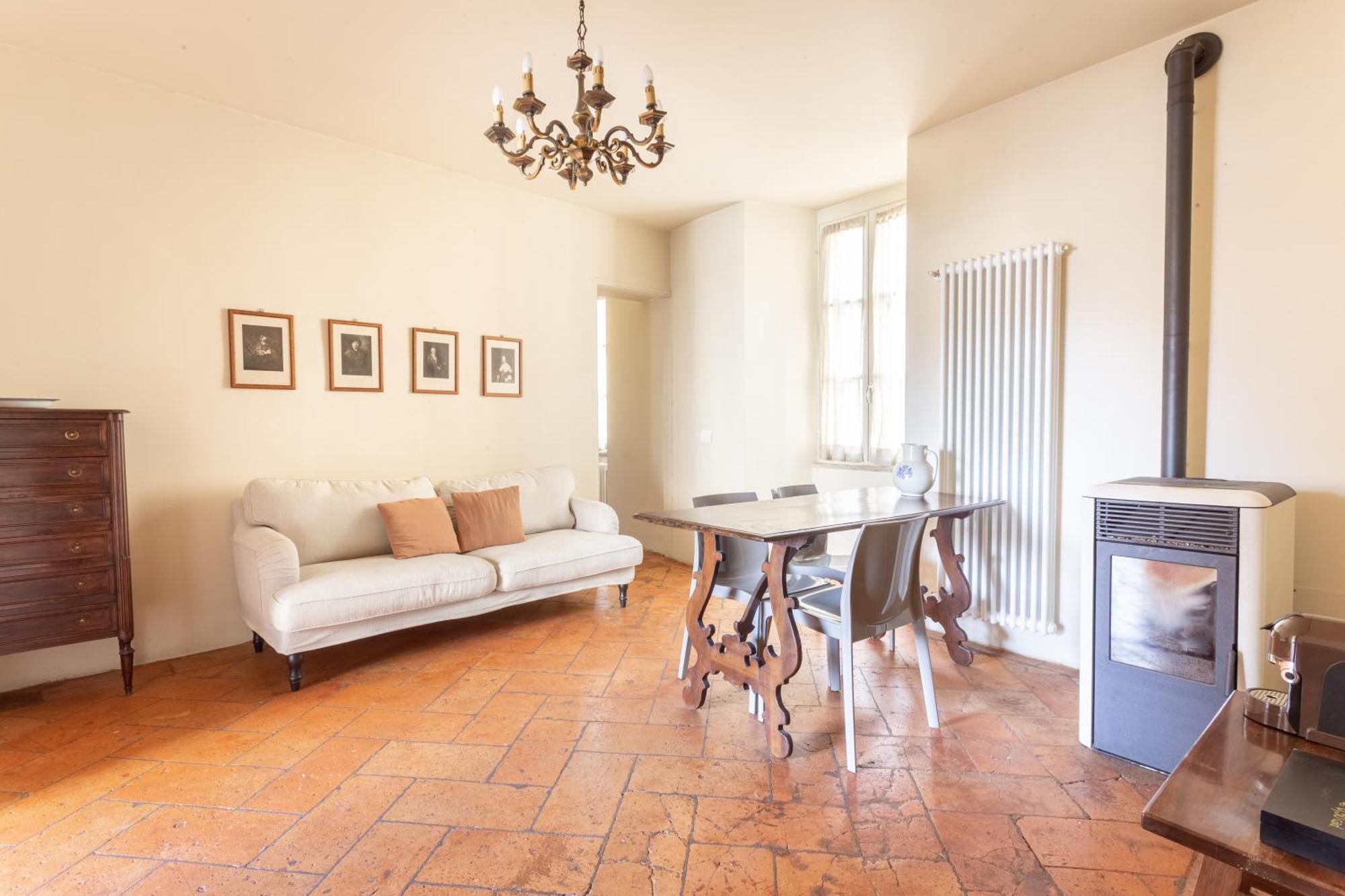 דירות Castello Cabiaglio Palazzo Mia By Icasamia It חדר תמונה
