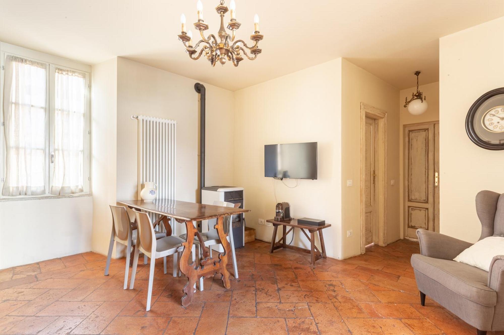 דירות Castello Cabiaglio Palazzo Mia By Icasamia It חדר תמונה