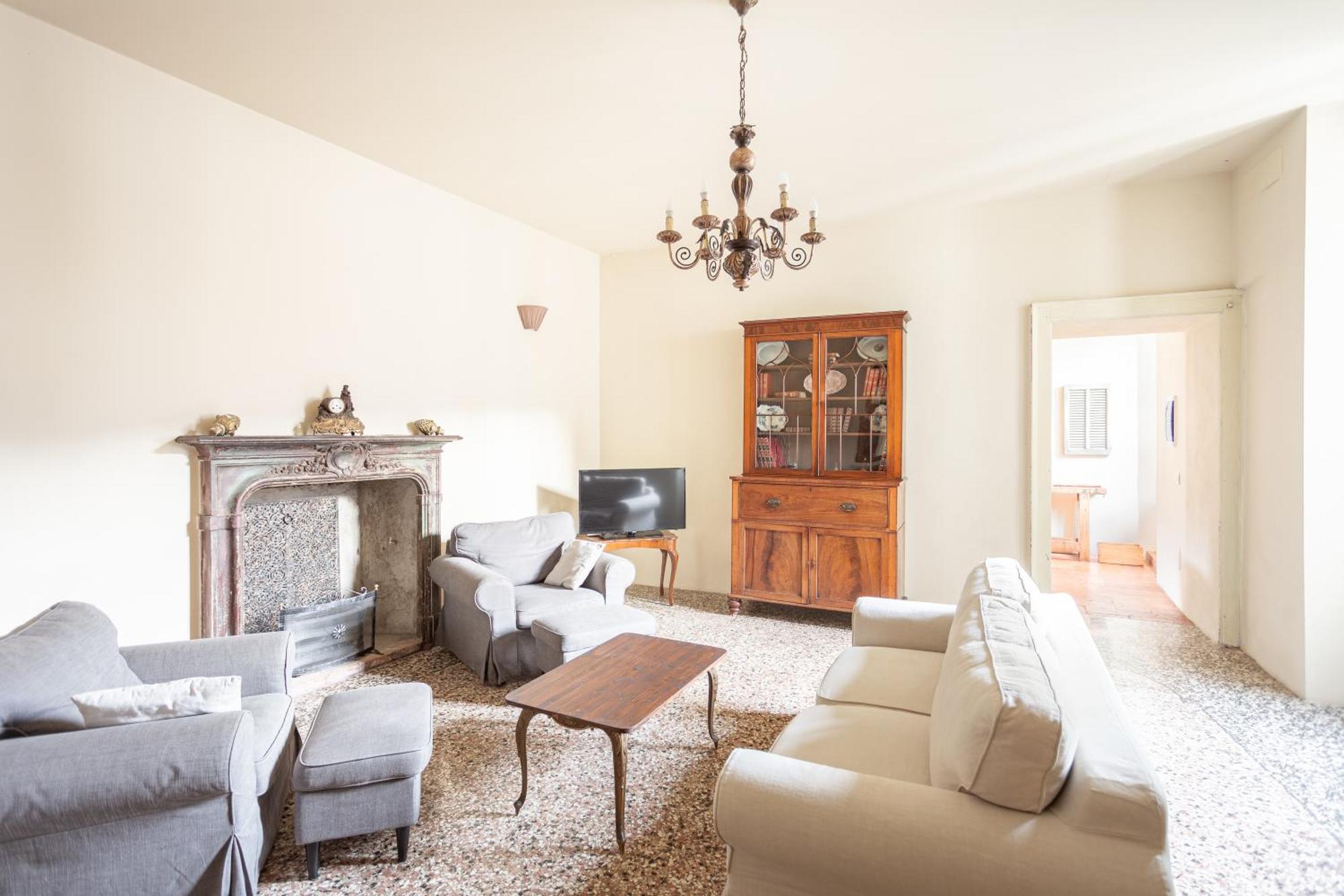 דירות Castello Cabiaglio Palazzo Mia By Icasamia It חדר תמונה