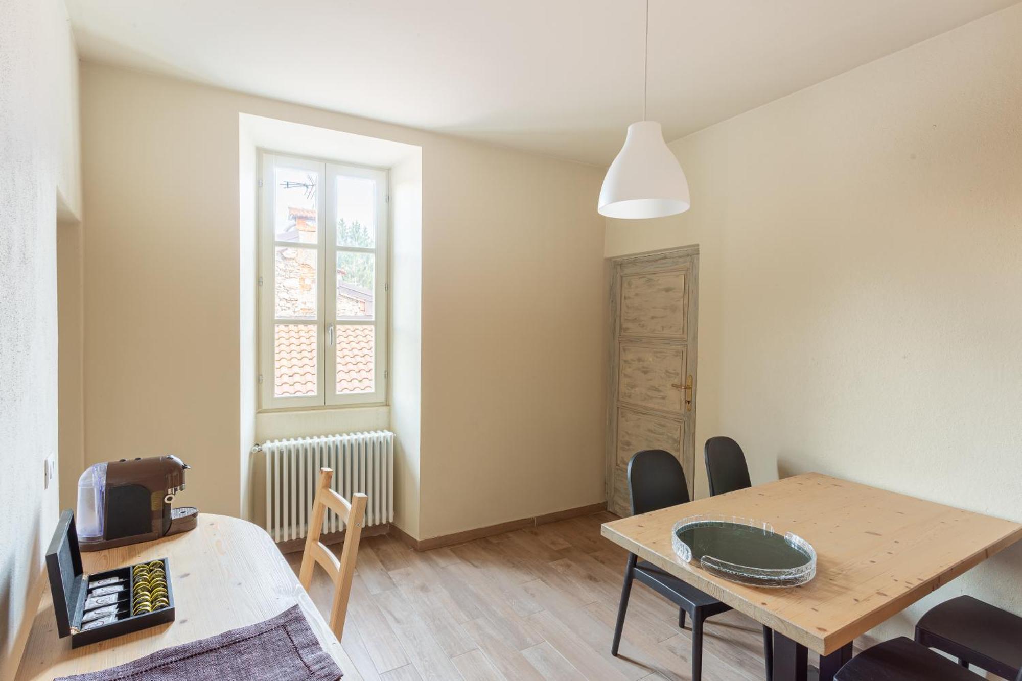 דירות Castello Cabiaglio Palazzo Mia By Icasamia It חדר תמונה