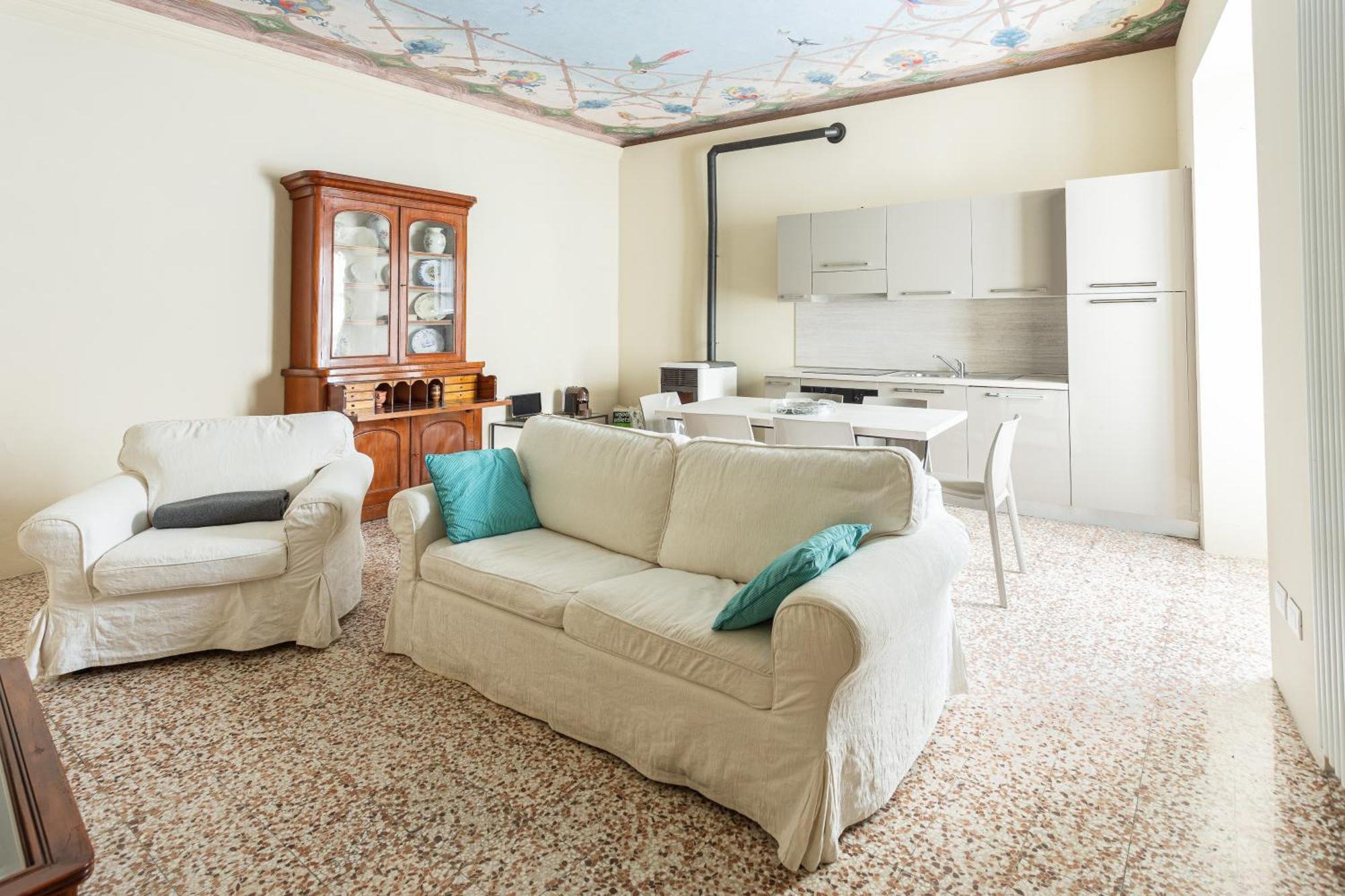 דירות Castello Cabiaglio Palazzo Mia By Icasamia It חדר תמונה