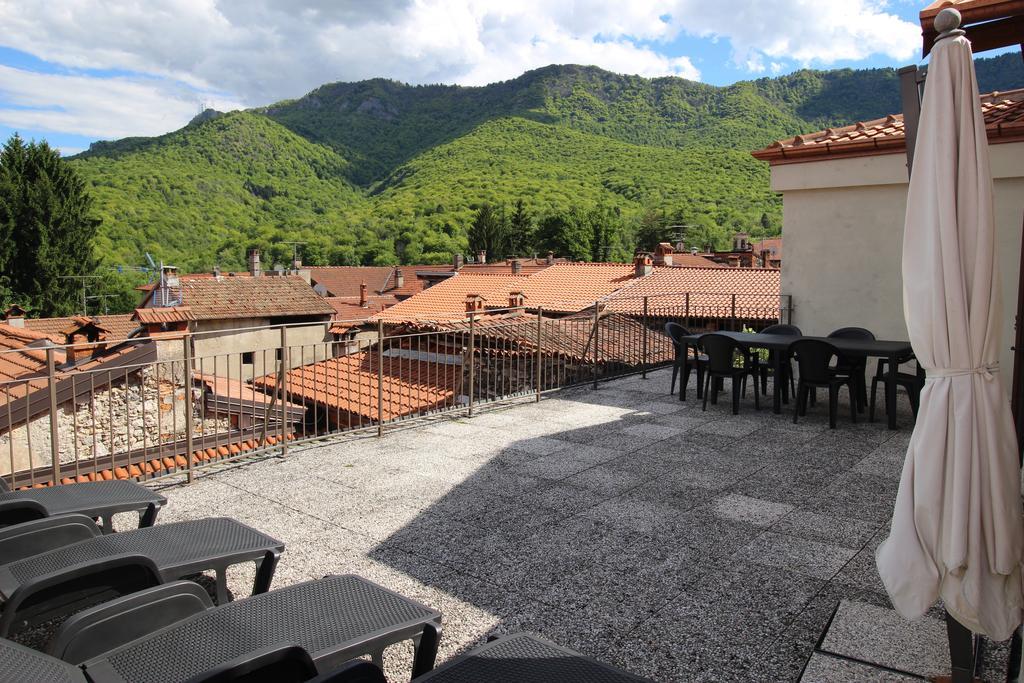 דירות Castello Cabiaglio Palazzo Mia By Icasamia It מראה חיצוני תמונה